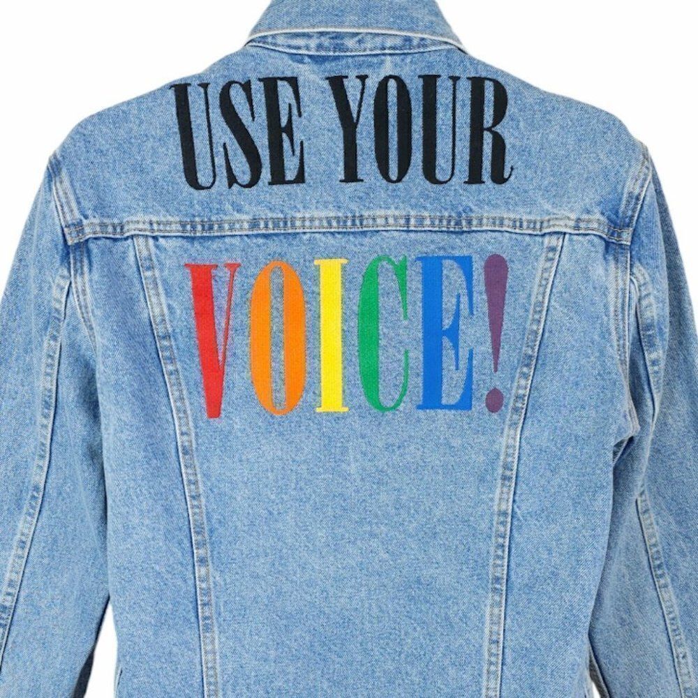 Levis Pride Denim Trucker Jacket Use Your Voice LGBTQ Rainbow Size Medium NEW